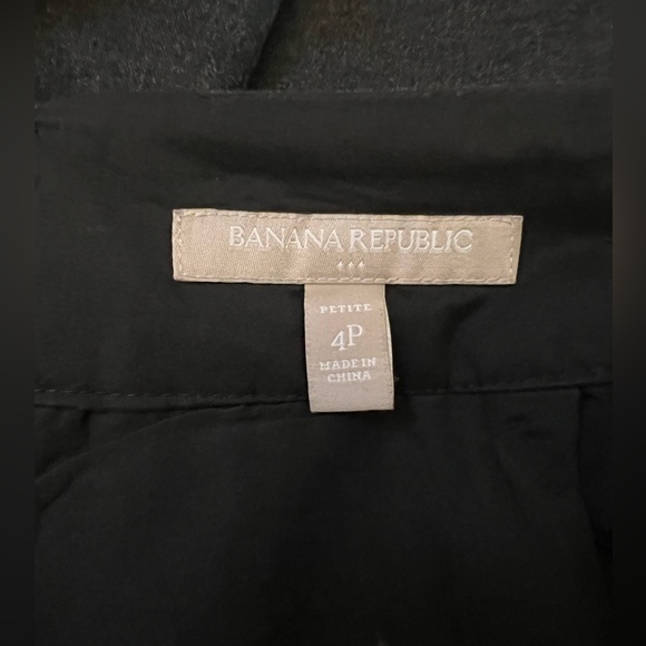 Banana Republic charcoal gray mini pencil skirt size 4 - Picture 3 of 4